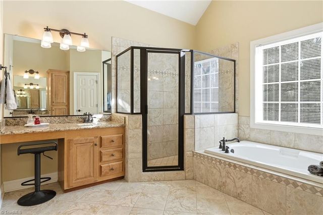 1525 Fred Chapel Lane, Kernersville, NC 27284