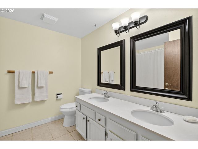 10538 Se 96TH Ave, Happy Valley, OR 97086