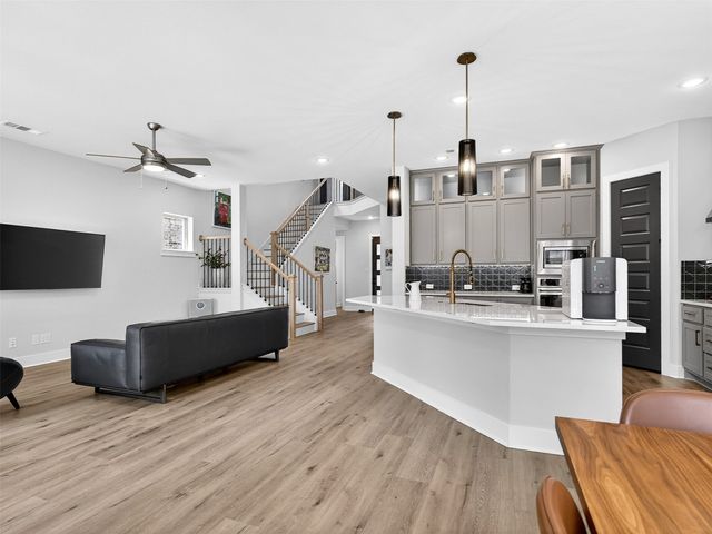 2536 Four Roses Drive, Lewisville, TX 75056