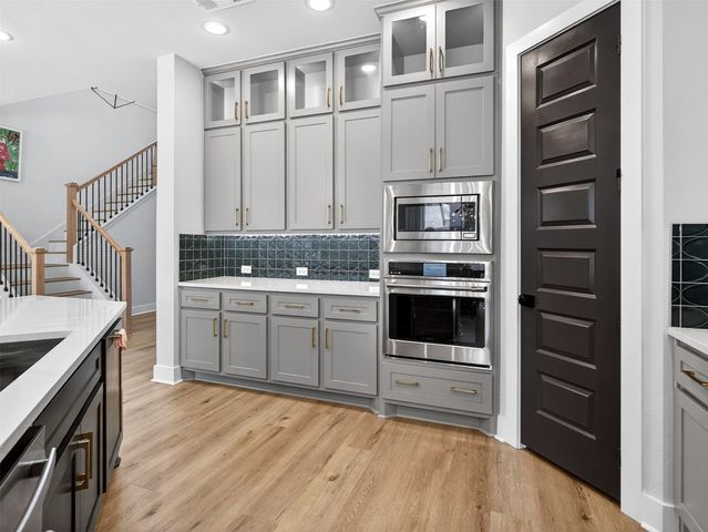 2536 Four Roses Drive, Lewisville, TX 75056