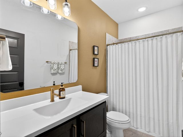 2536 Four Roses Drive, Lewisville, TX 75056