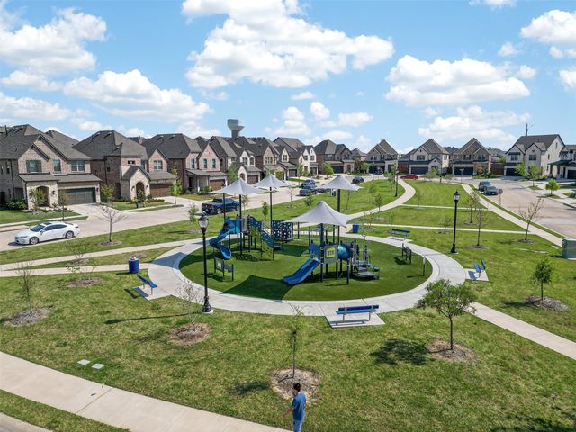 2536 Four Roses Drive, Lewisville, TX 75056