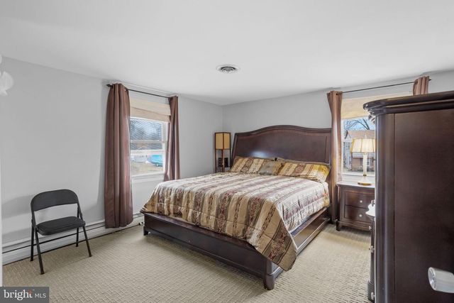 136 PAGEANT LN, Willingboro, NJ 08046