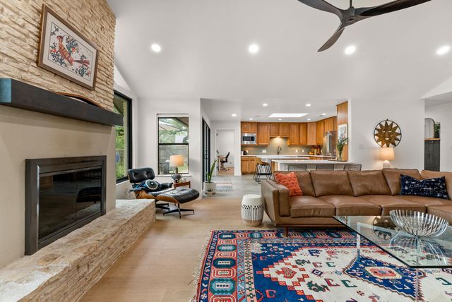 10503 Spicewood PKWY, Austin, TX 78750