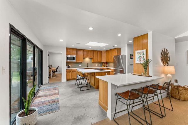 10503 Spicewood PKWY, Austin, TX 78750
