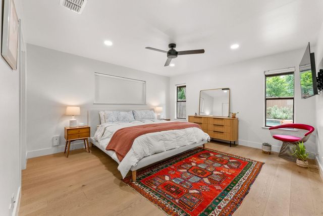 10503 Spicewood PKWY, Austin, TX 78750