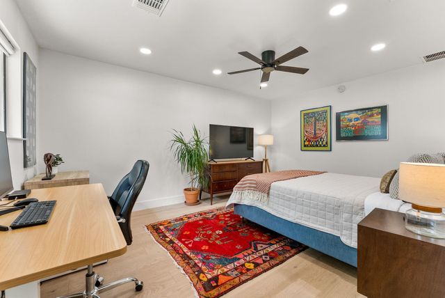 10503 Spicewood PKWY, Austin, TX 78750