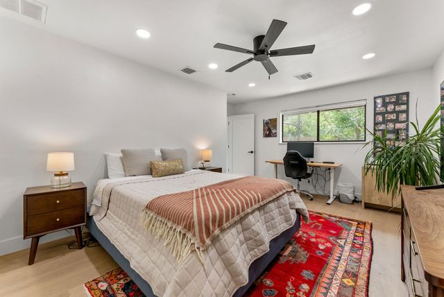 10503 Spicewood PKWY, Austin, TX 78750