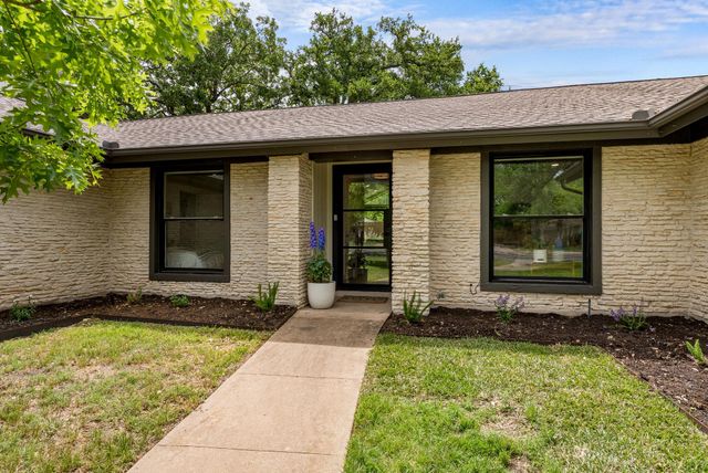 10503 Spicewood PKWY, Austin, TX 78750