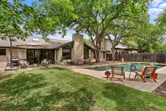 10503 Spicewood PKWY, Austin, TX 78750