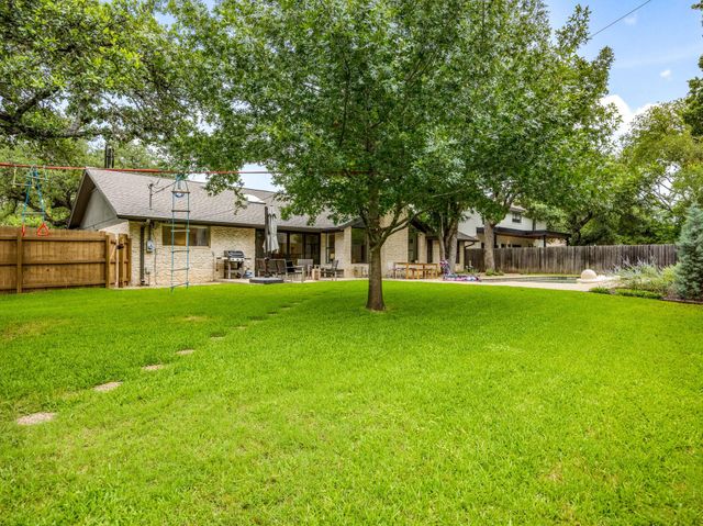 10503 Spicewood PKWY, Austin, TX 78750