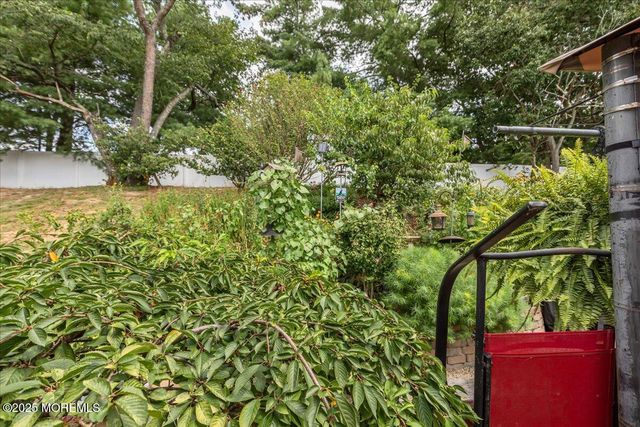 116 Joan Court, Jackson, NJ 08527