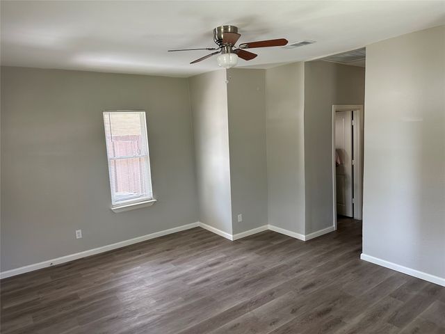 2707 McKinley, Fort Worth, TX 76164