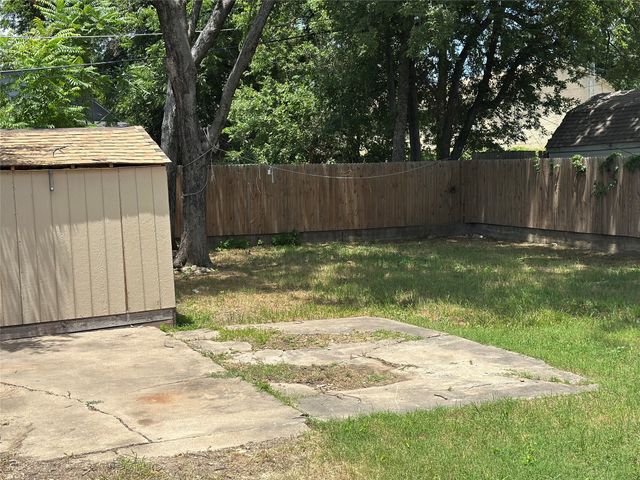 2707 McKinley, Fort Worth, TX 76164