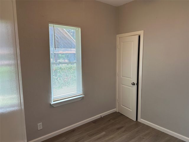 2707 McKinley, Fort Worth, TX 76164