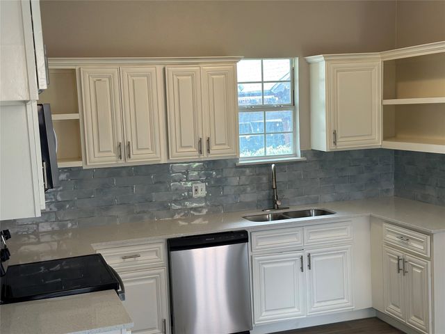 2707 McKinley, Fort Worth, TX 76164