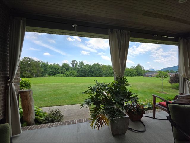 1504 Phyllis Drive, Berea, KY 40403