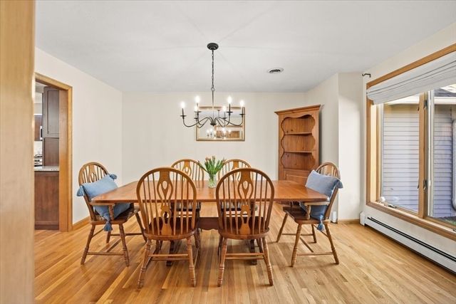 14 Fieldstone Ter, West Bridgewater, MA 02379