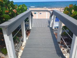 5520 N Ocean Boulevard 202, Ocean Ridge, FL 33435