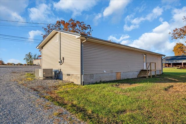 36 SR 399, Palmer, TN 37365