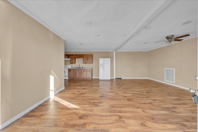 36 SR 399, Palmer, TN 37365