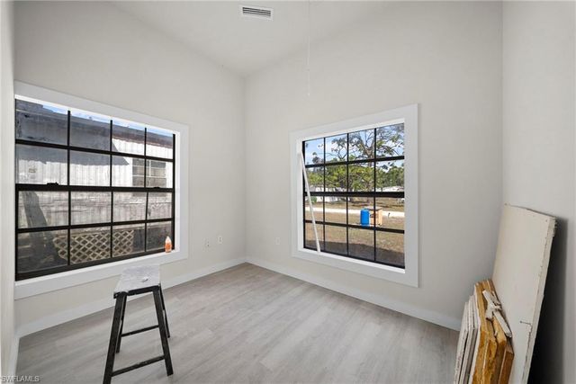 19560 Spicewood LN, Fort Myers, FL 33908