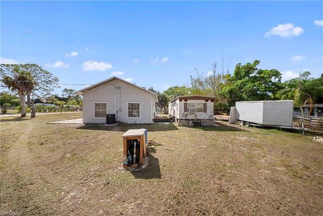 19560 Spicewood LN, Fort Myers, FL 33908