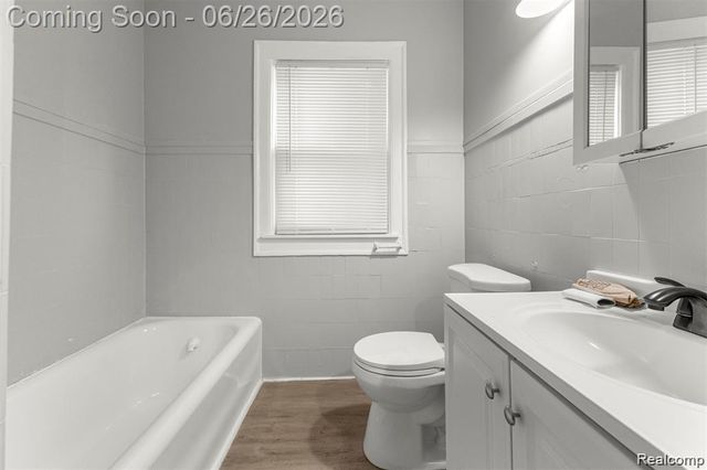 2015 Gladstone Street, Detroit, MI 48206