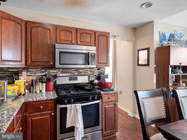 32 HILLSIDE RD, Wilmington, DE 19804