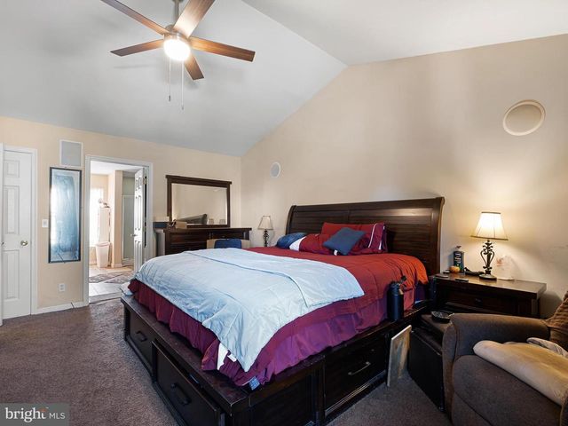 32 HILLSIDE RD, Wilmington, DE 19804