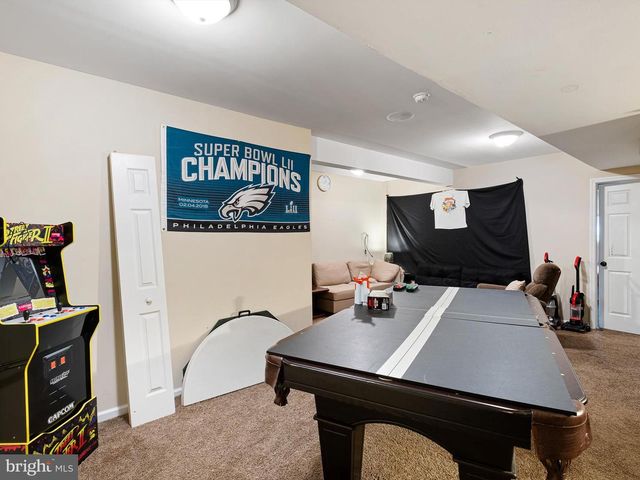 32 HILLSIDE RD, Wilmington, DE 19804