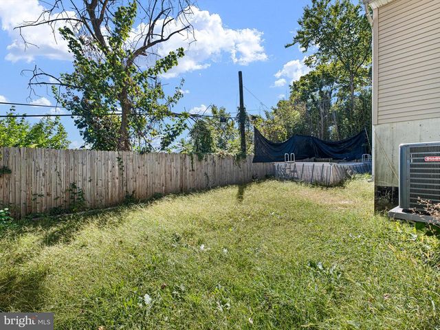 32 HILLSIDE RD, Wilmington, DE 19804