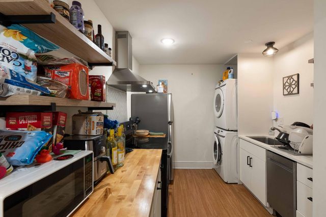 1501 Ben Sawyer Boulevard 1519, Mount Pleasant, SC 29464