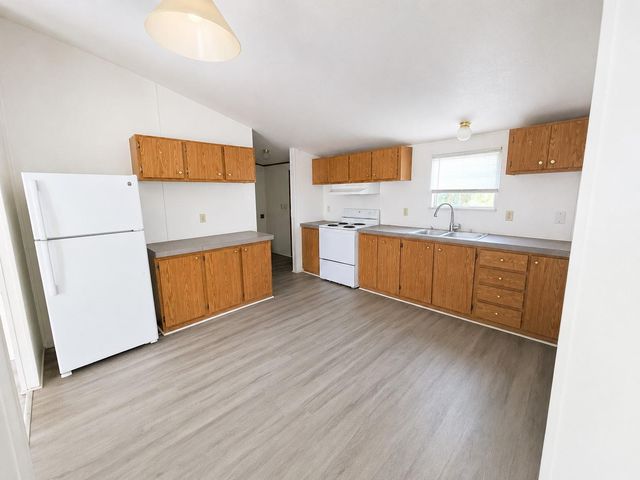 120 Acorn, Livingston, TX 77351