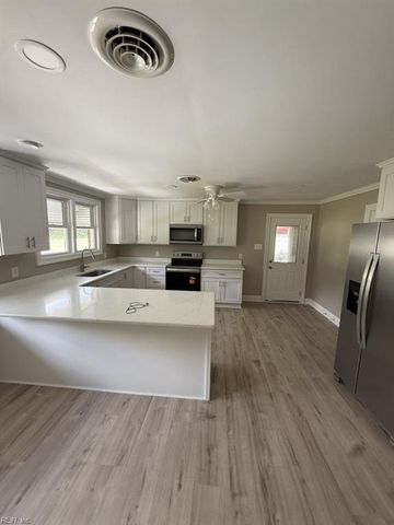 2140 Skeetertown RD, Suffolk, VA 23434