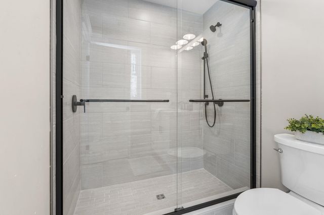 447 Silver Lake Road B, Hollis, NH 03049