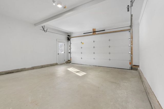 447 Silver Lake Road B, Hollis, NH 03049