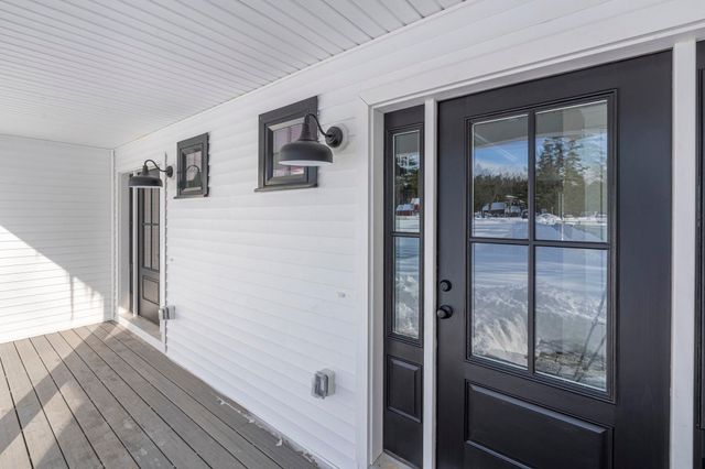 447 Silver Lake Road B, Hollis, NH 03049