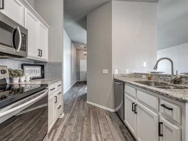 1816 Creekside Drive, Norman, OK 73071