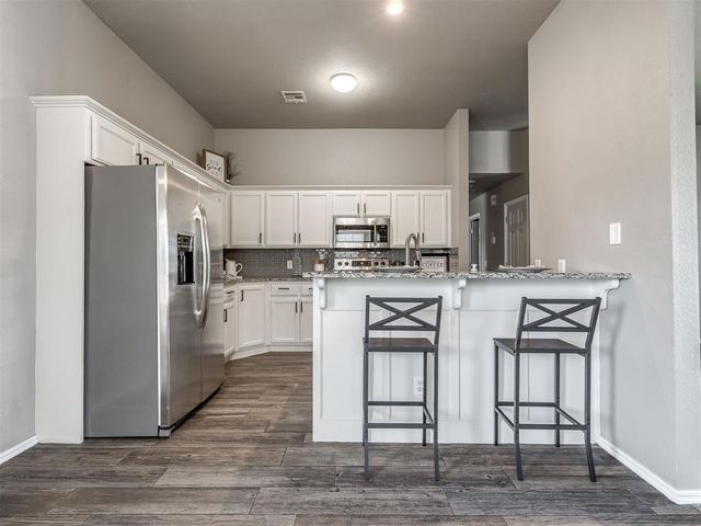1816 Creekside Drive, Norman, OK 73071