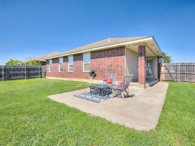1816 Creekside Drive, Norman, OK 73071