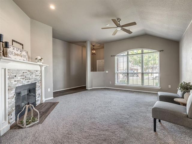 1816 Creekside Drive, Norman, OK 73071
