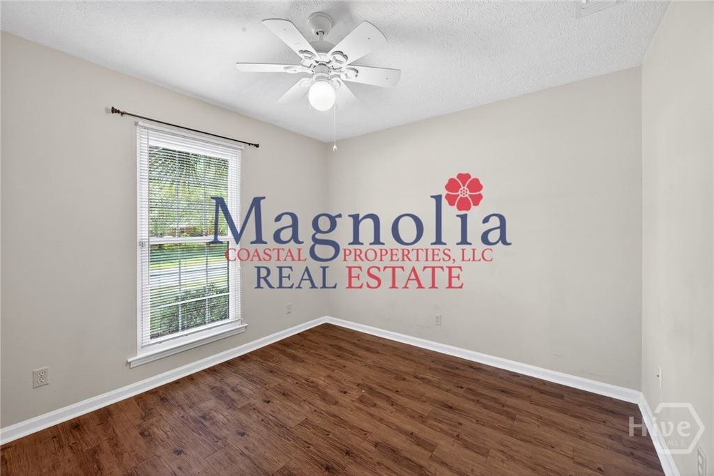 Image 16 of property listing at 494 Osprey Drive, Richmond Hill, GA 31324