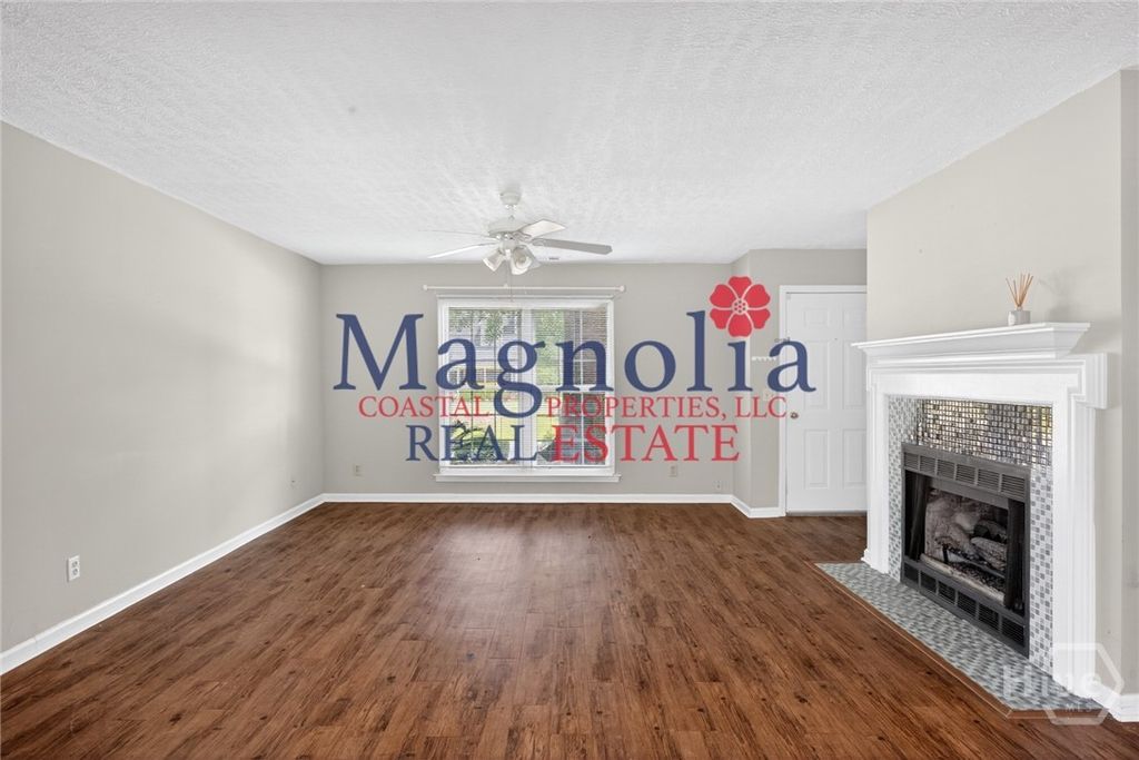 Image 6 of property listing at 494 Osprey Drive, Richmond Hill, GA 31324