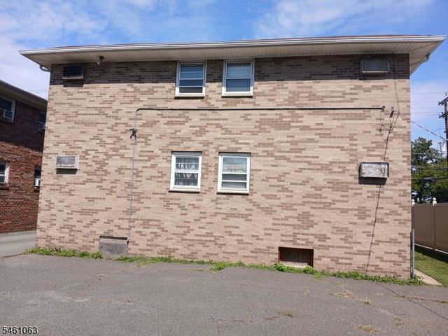 3016 S Wood Ave, Linden City, NJ 07036
