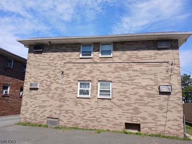 3016 S Wood Ave, Linden City, NJ 07036