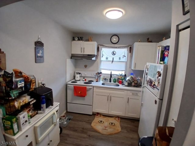 3016 S Wood Ave, Linden City, NJ 07036