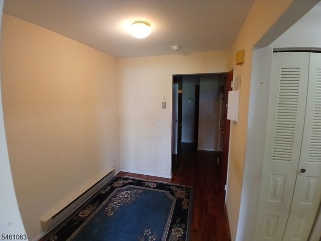 3016 S Wood Ave, Linden City, NJ 07036