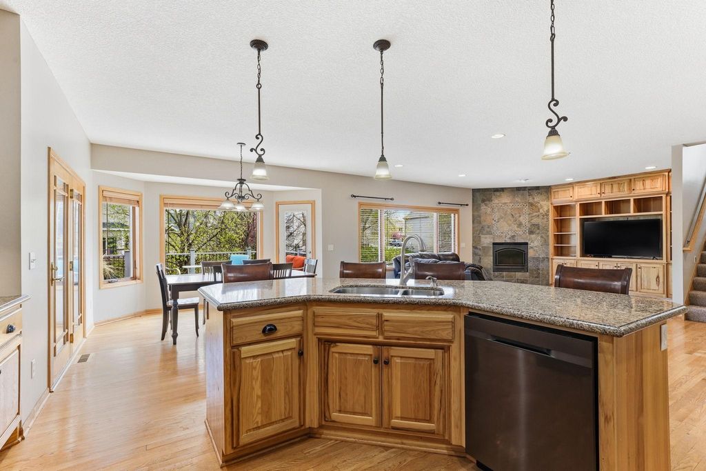 10360 Quail Avenue N, Brooklyn Park, MN 55443 — photo 5