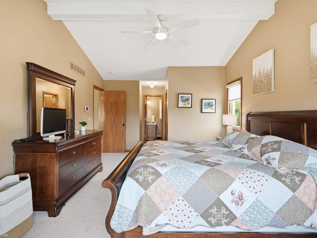 46288 Glen Pointe Drive, Shelby Twp, MI 48315
